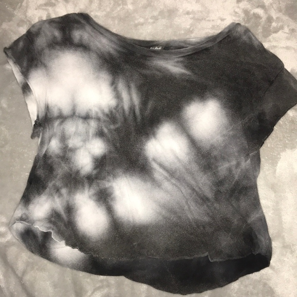 Black and white tie dye crop top
